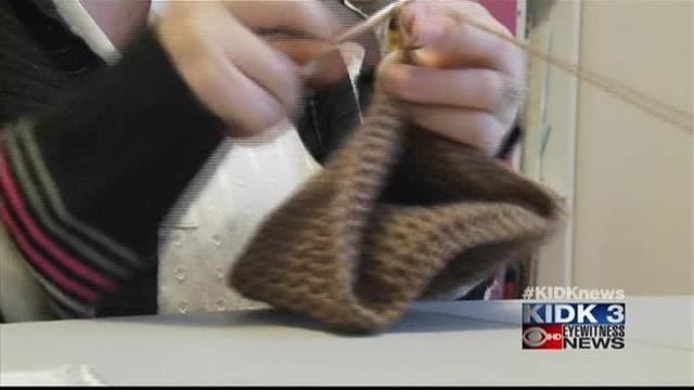 Pay-It-Forward-Crocheting-for-a-cause_3564403_ver1.0