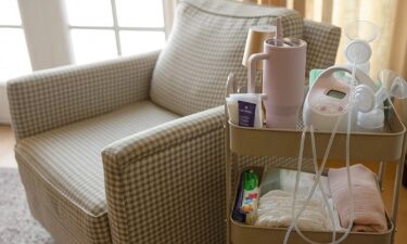 Survey finds working moms are not getting the support they need to breastfeed