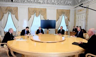 Russian President Vladimir Putin and US special envoy Steve Witkoff meet inside the Constantine Palace in St. Petersburg on October 21.